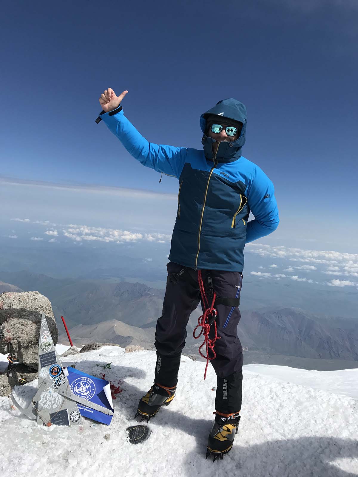 Ivo Iv Summit Elbrus 2017