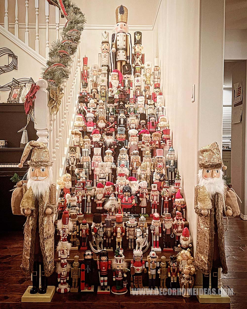 Nutcracker Collection Christmas Tree 1