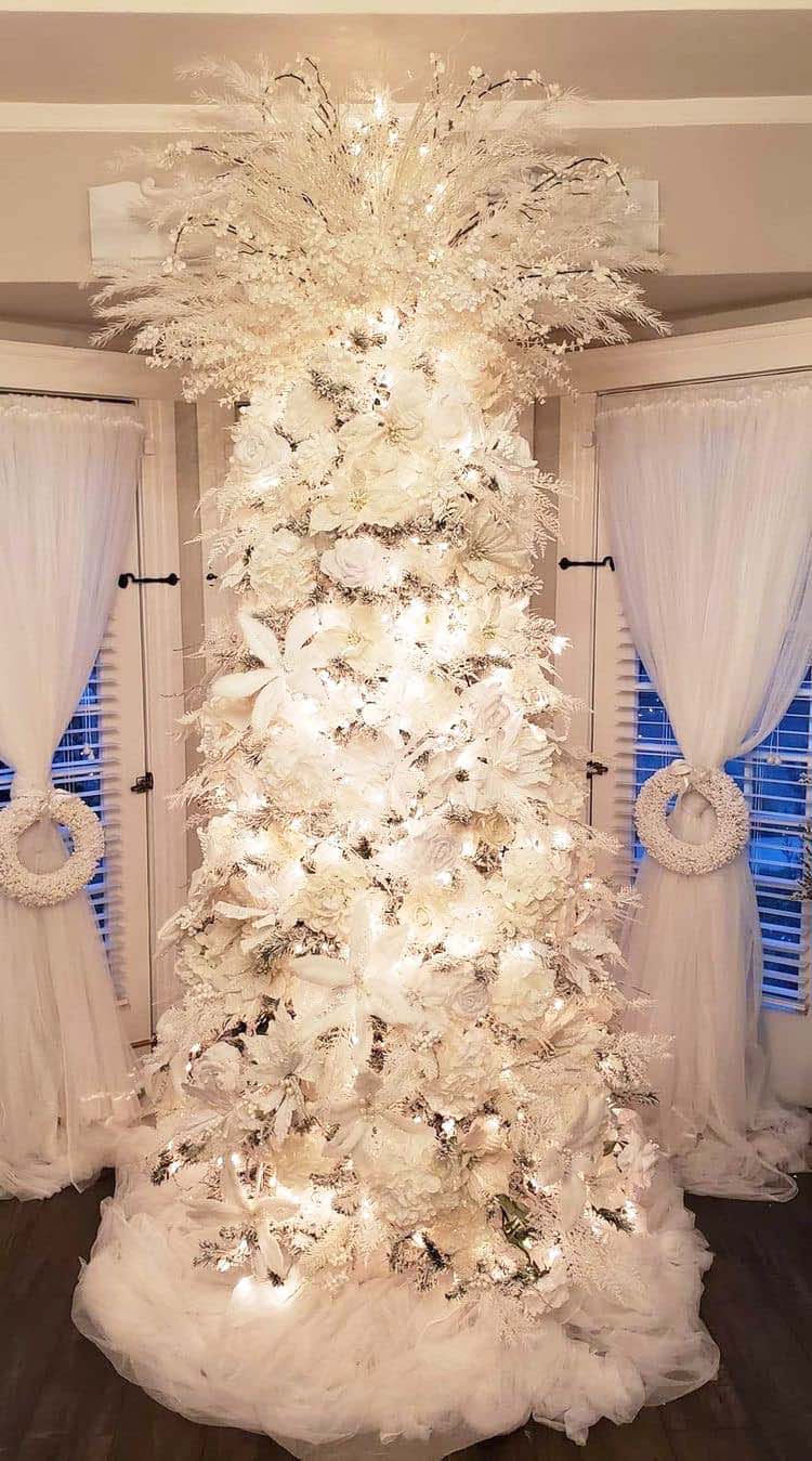 White Christmas Tree