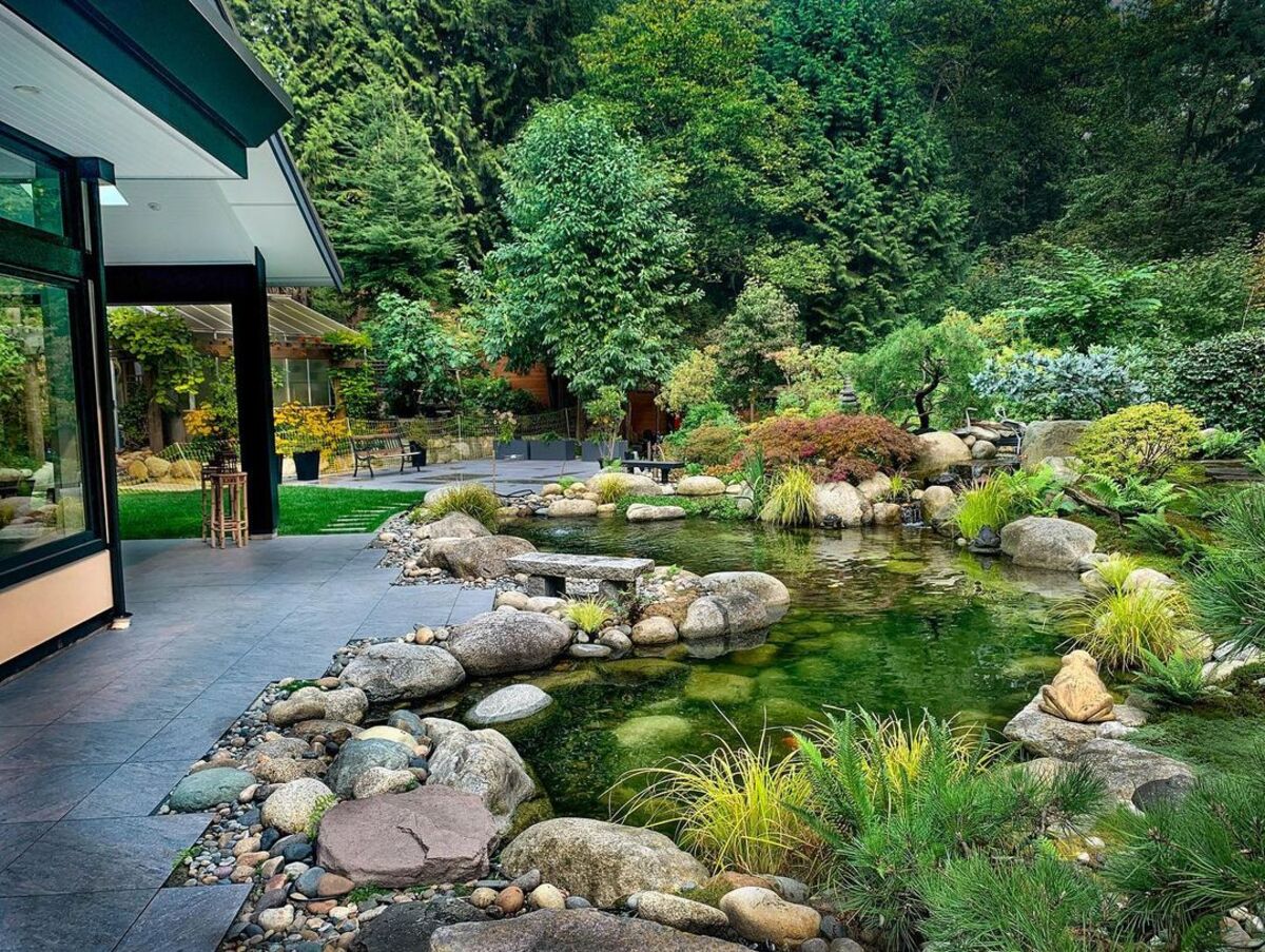 backyard pond ideas 19