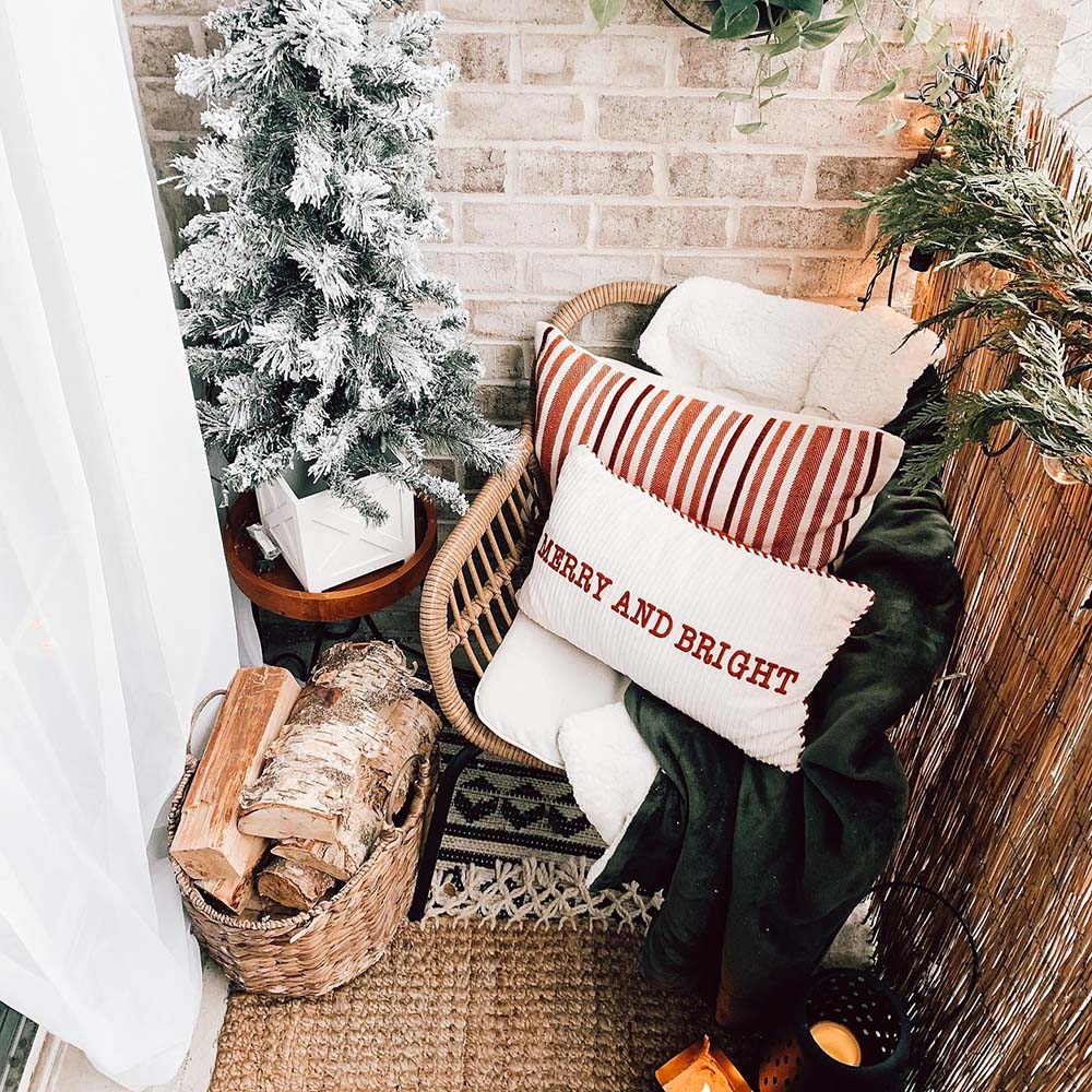 christmas balcony