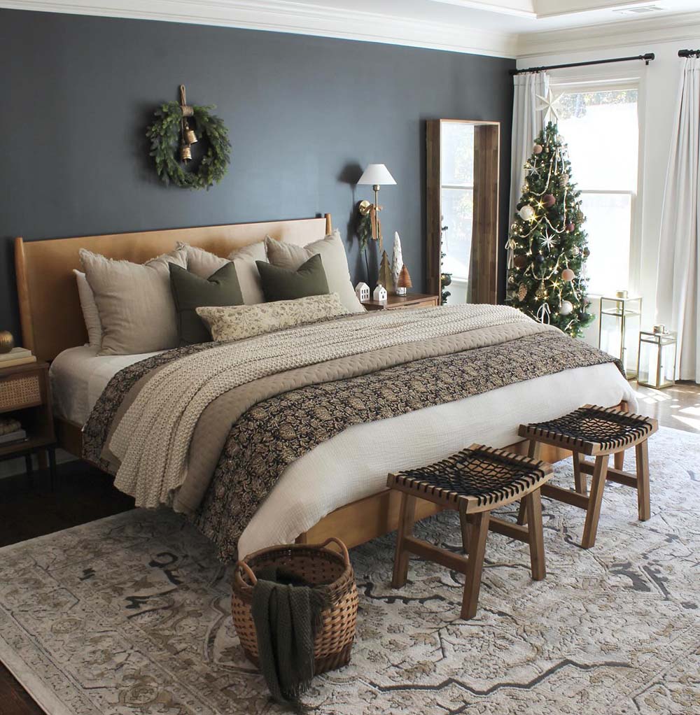 christmas bedroom