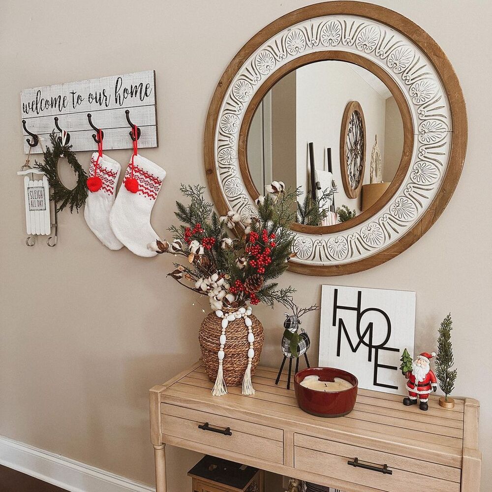 christmas entryway table decor 18