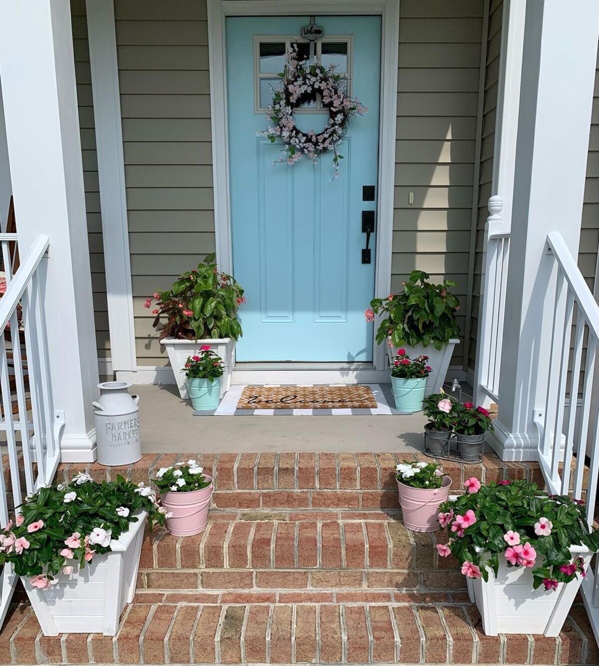 spring porch 26