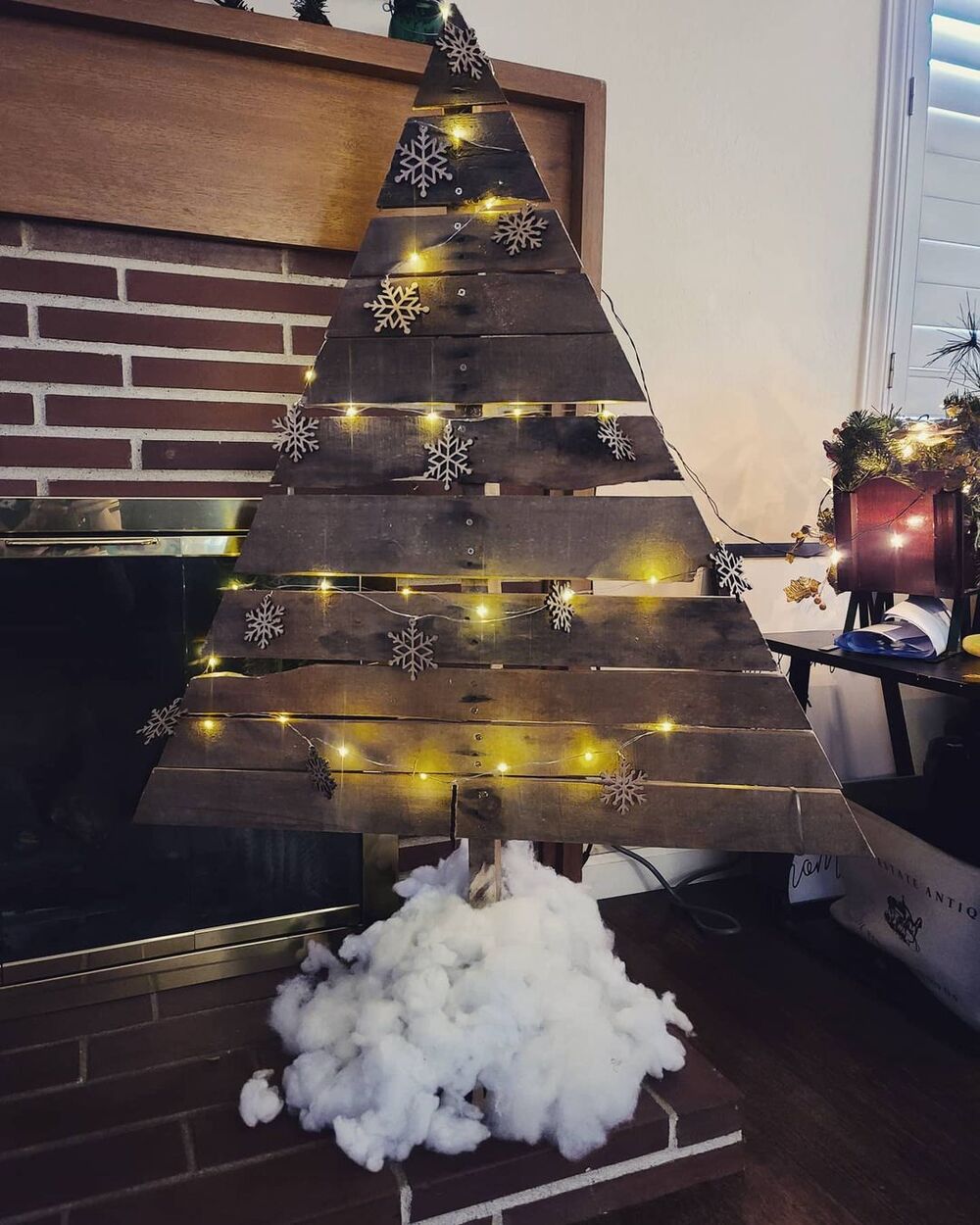 wooden christmas trees diy 19