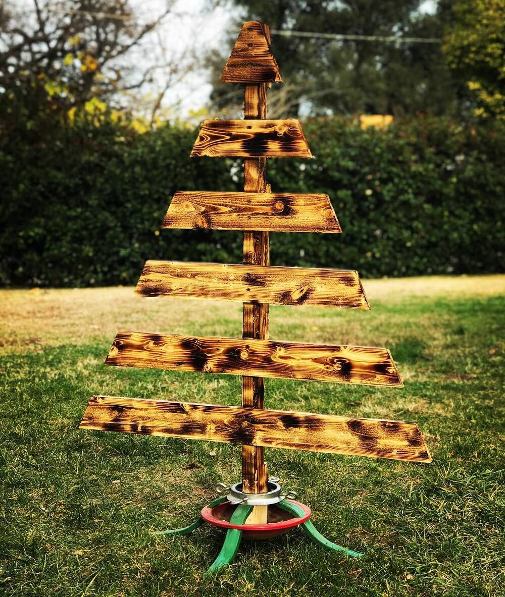 wooden christmas trees diy 20