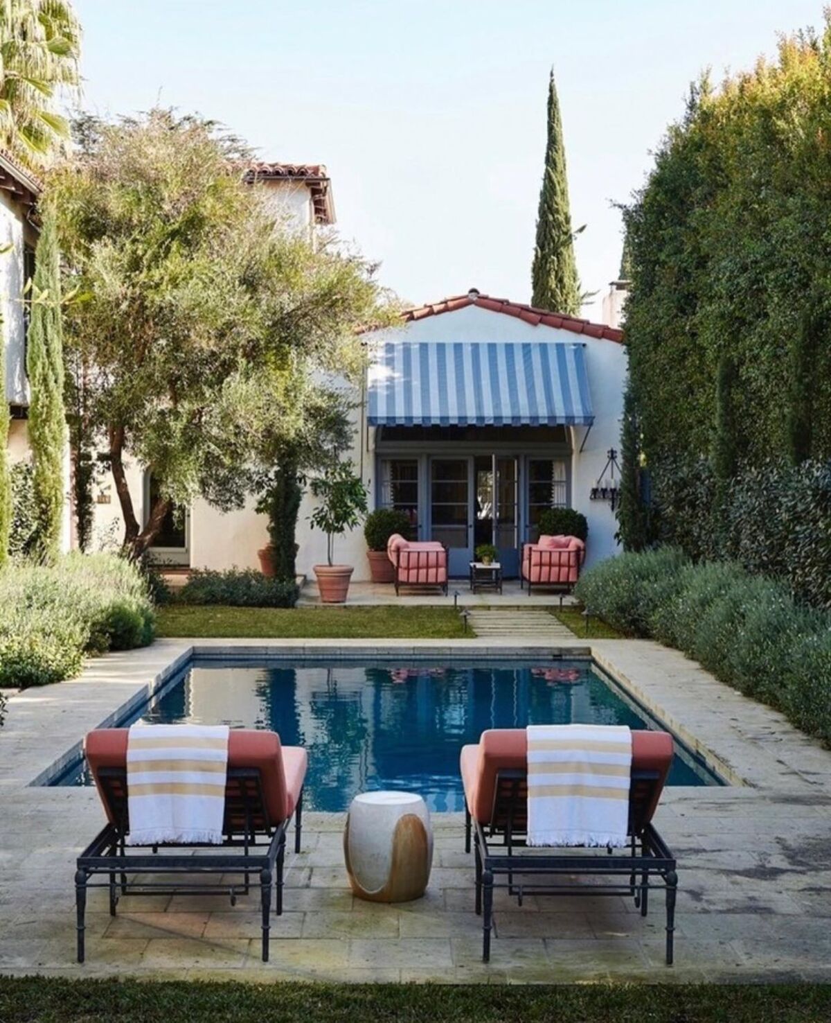 12 pool designs for small yards 5