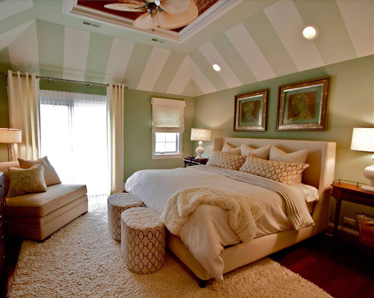 12 sage green and cream bedroom 9