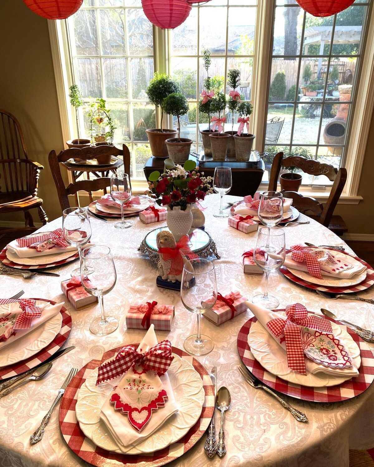 16 valentine tablescape 1