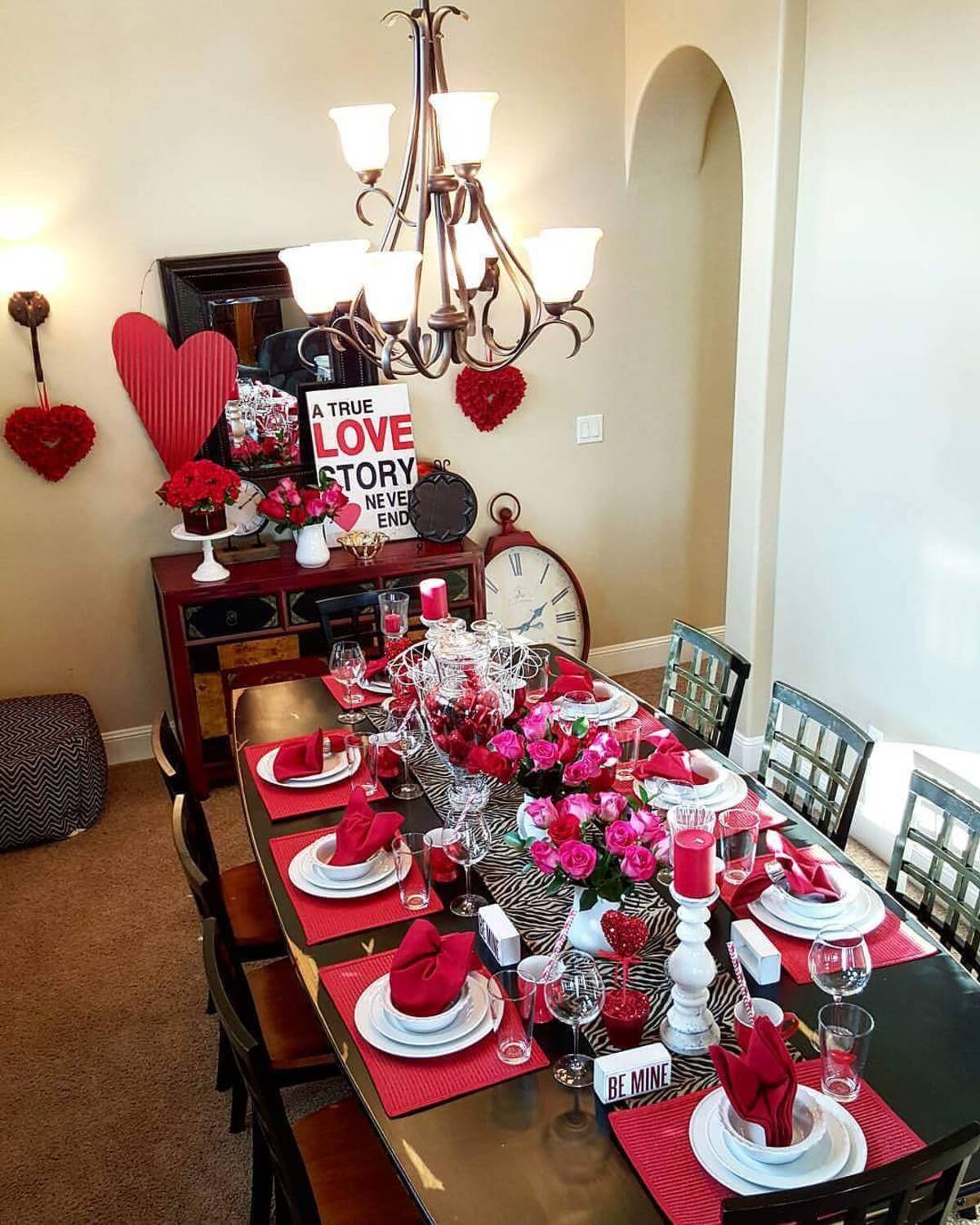 16 valentine tablescape 16