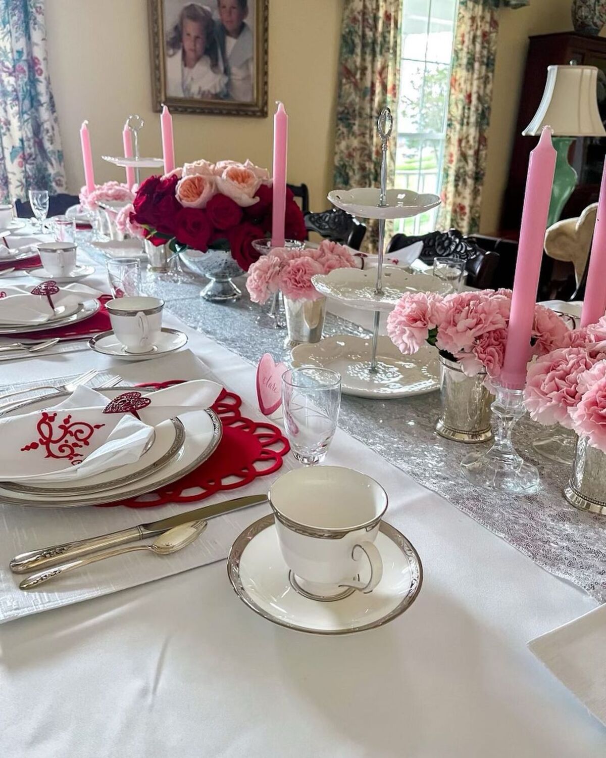 16 valentine tablescape 5