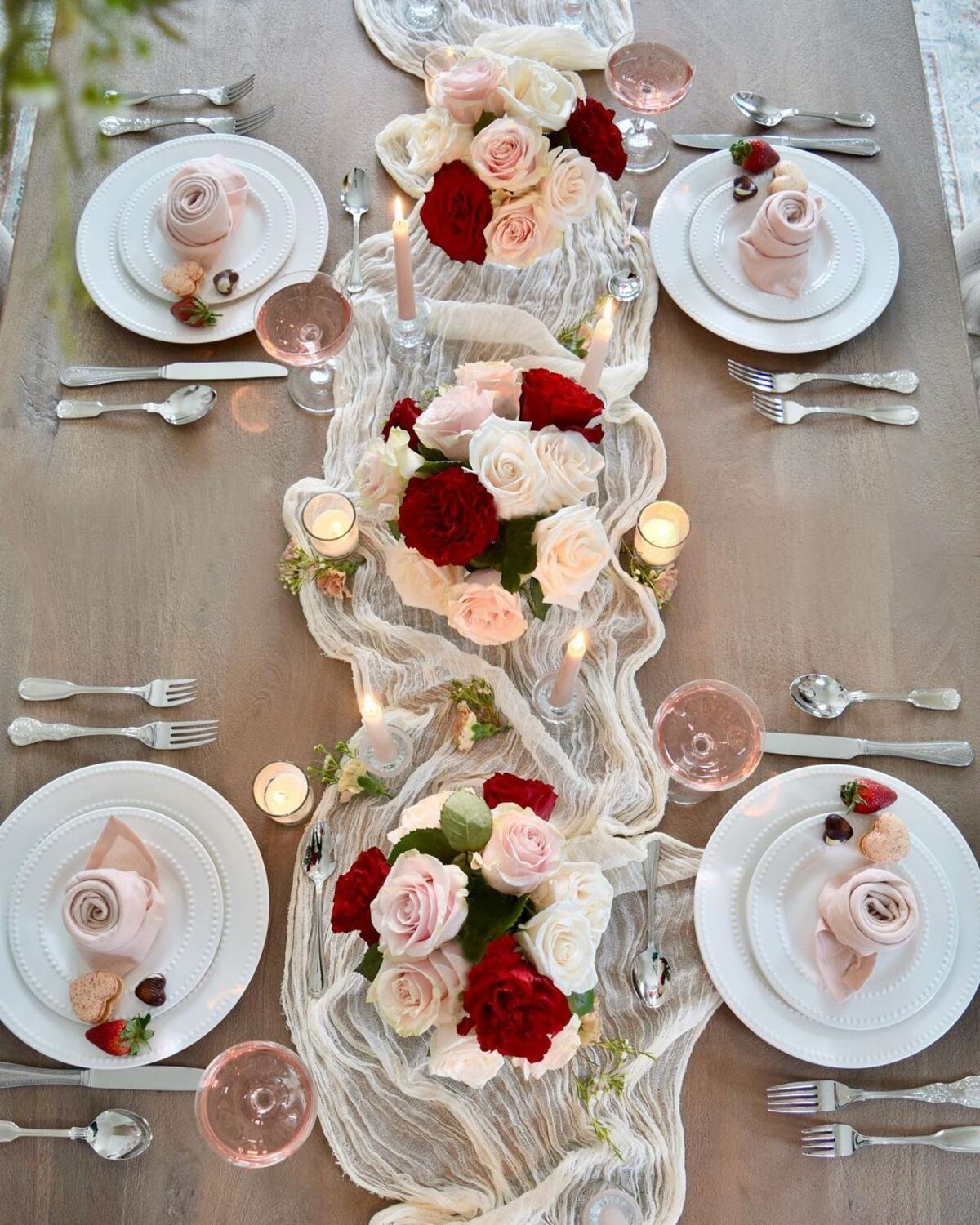 17 valentines table centerpieces 9