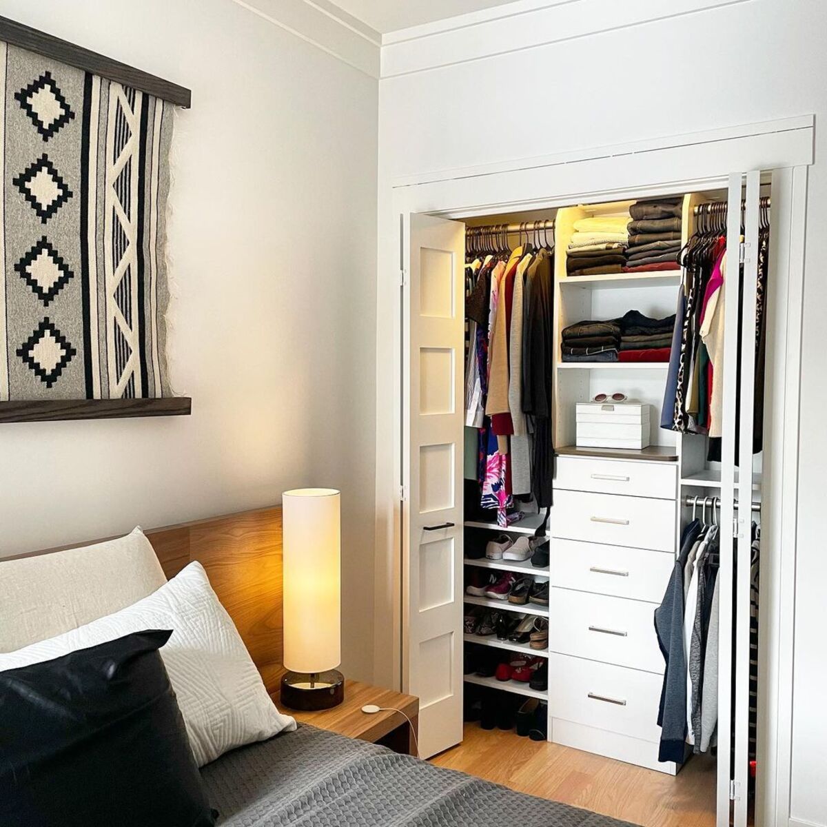 19 small closet organization bedroom 15