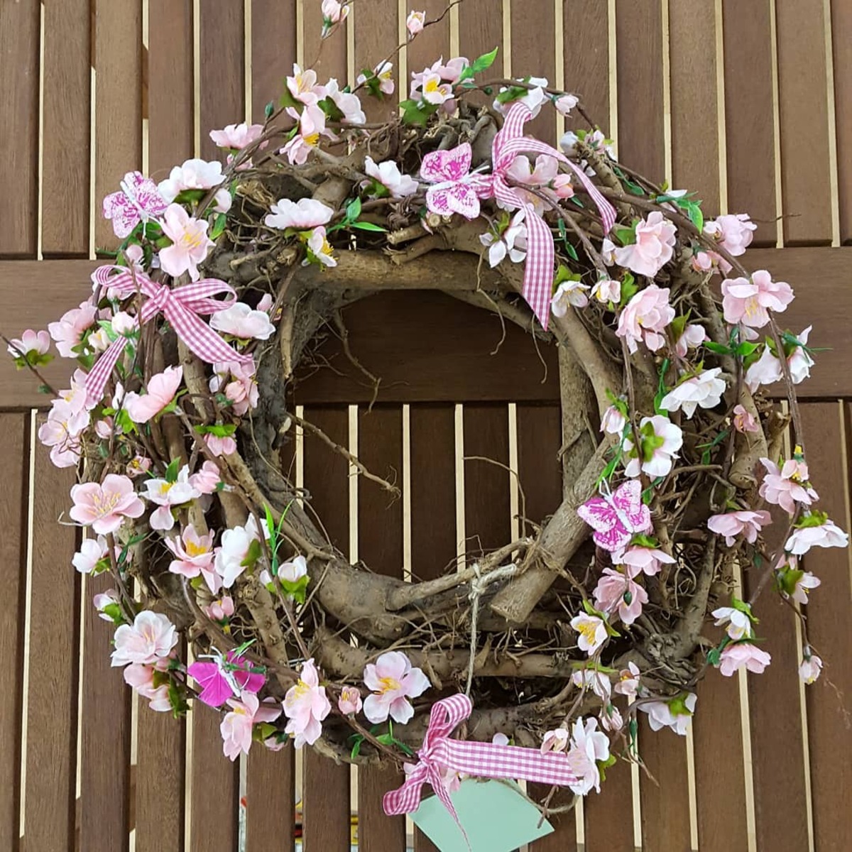 24 spring door wreaths 15