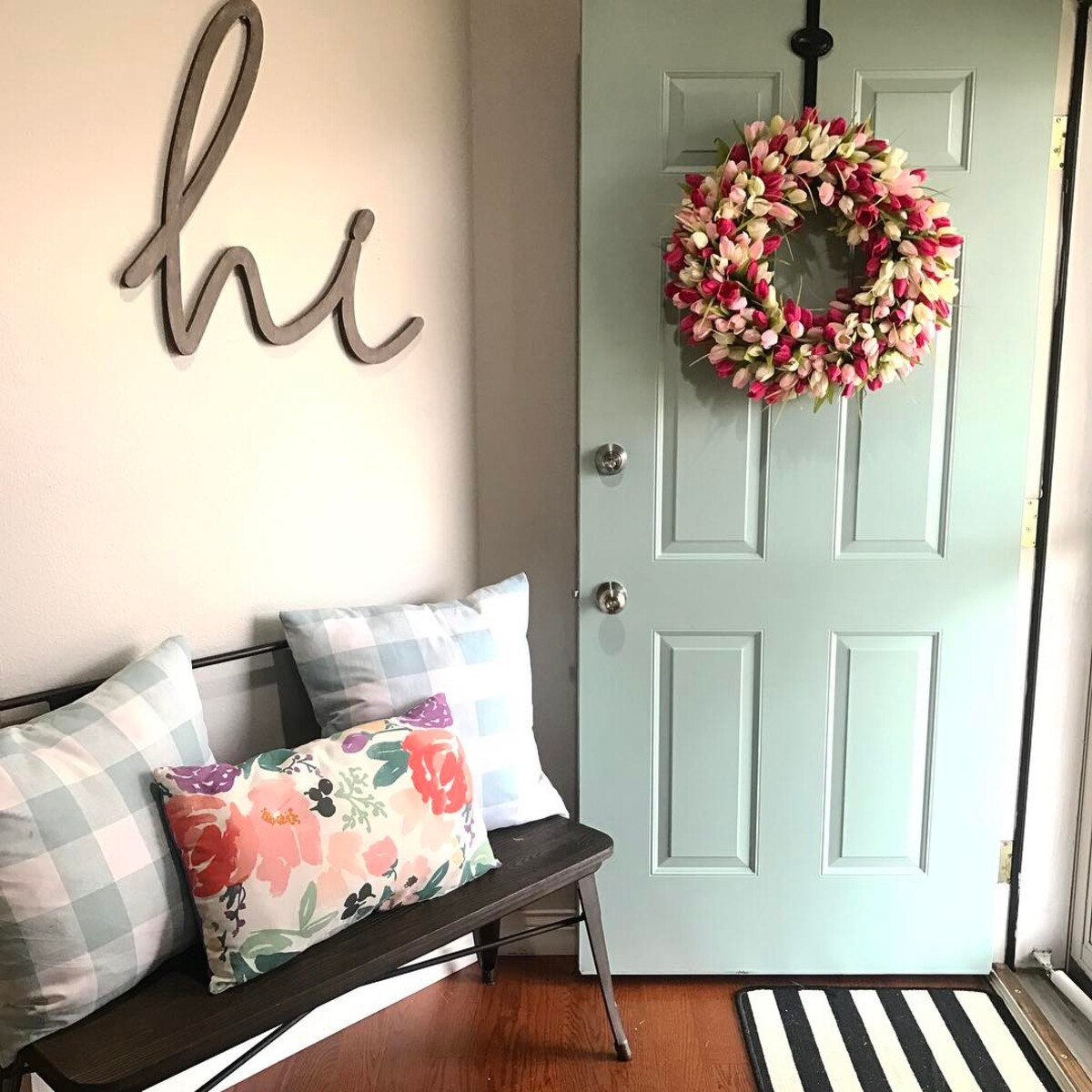 24 spring door wreaths 2