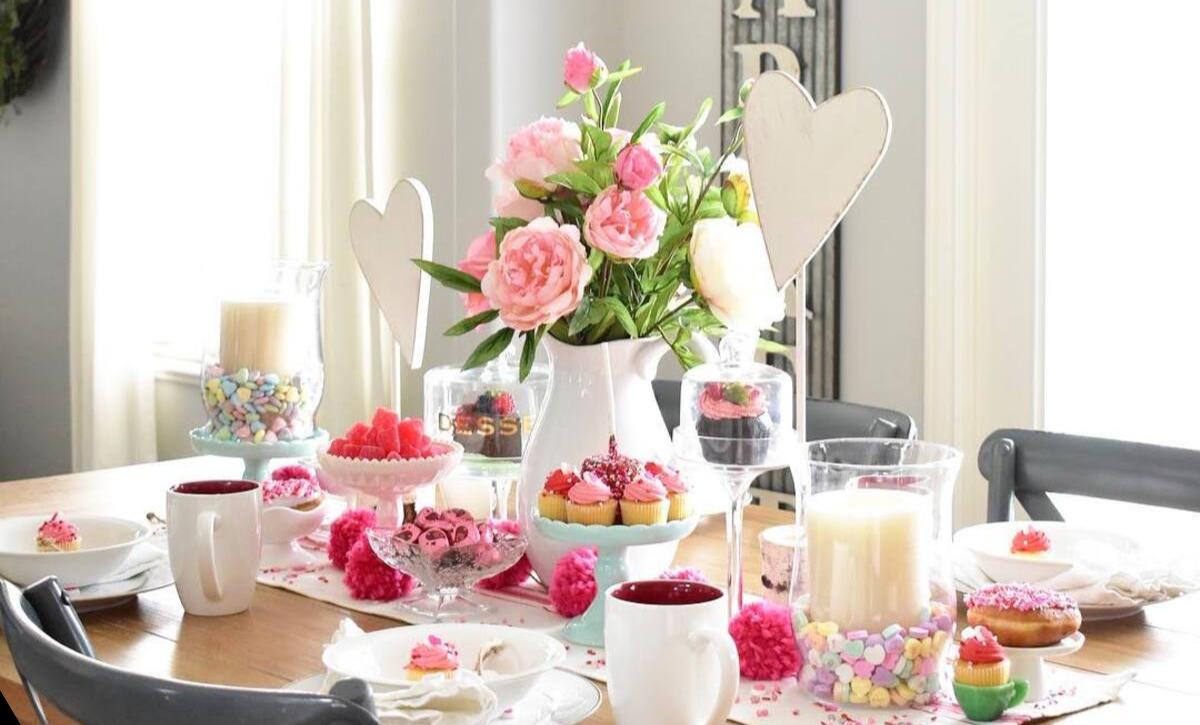 Valentines Day Table Decor Centerpieces