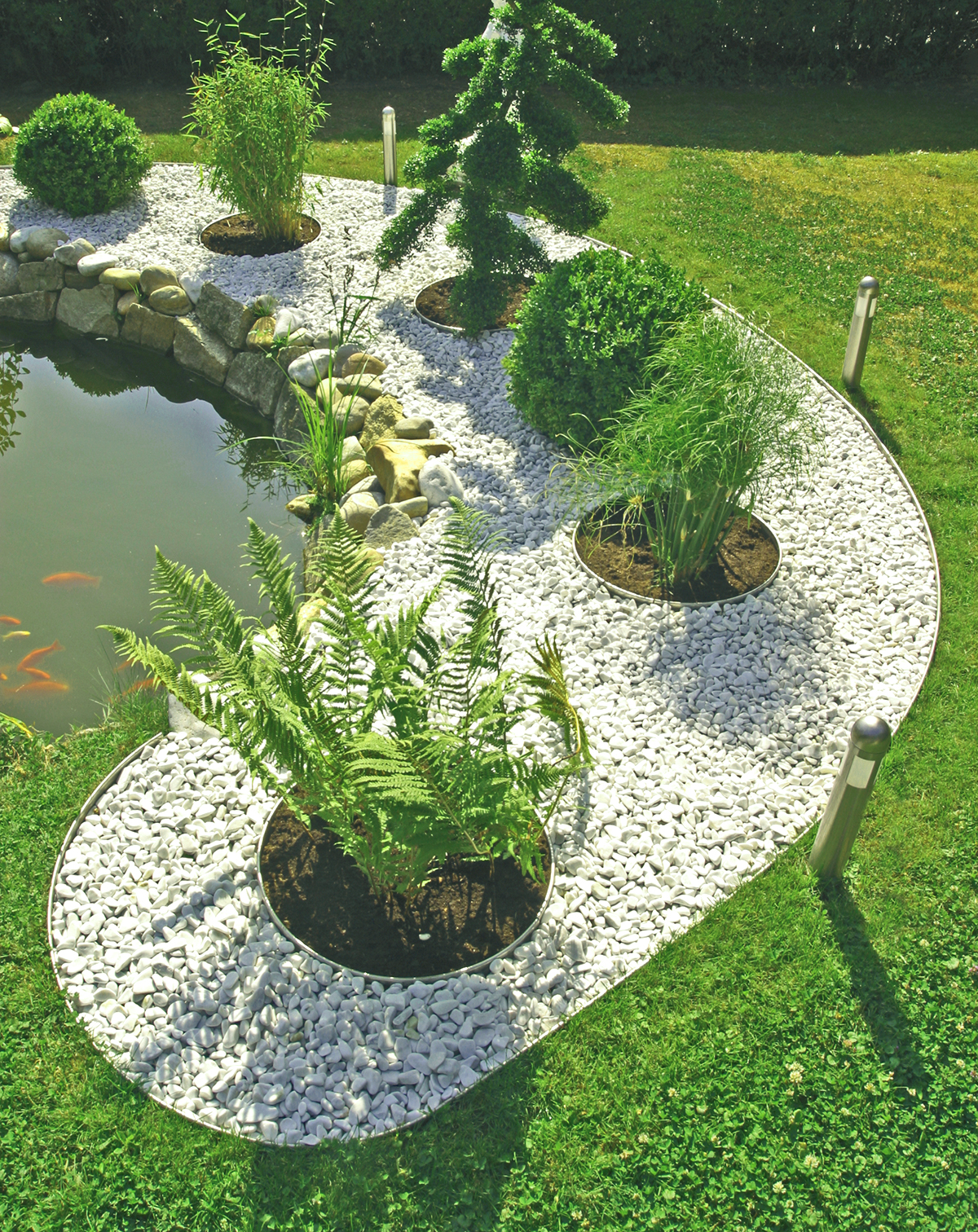 small garden layout with pond
