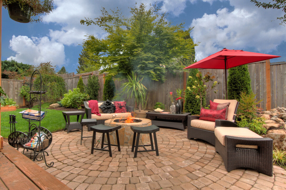 27 fire pit area ideas 11