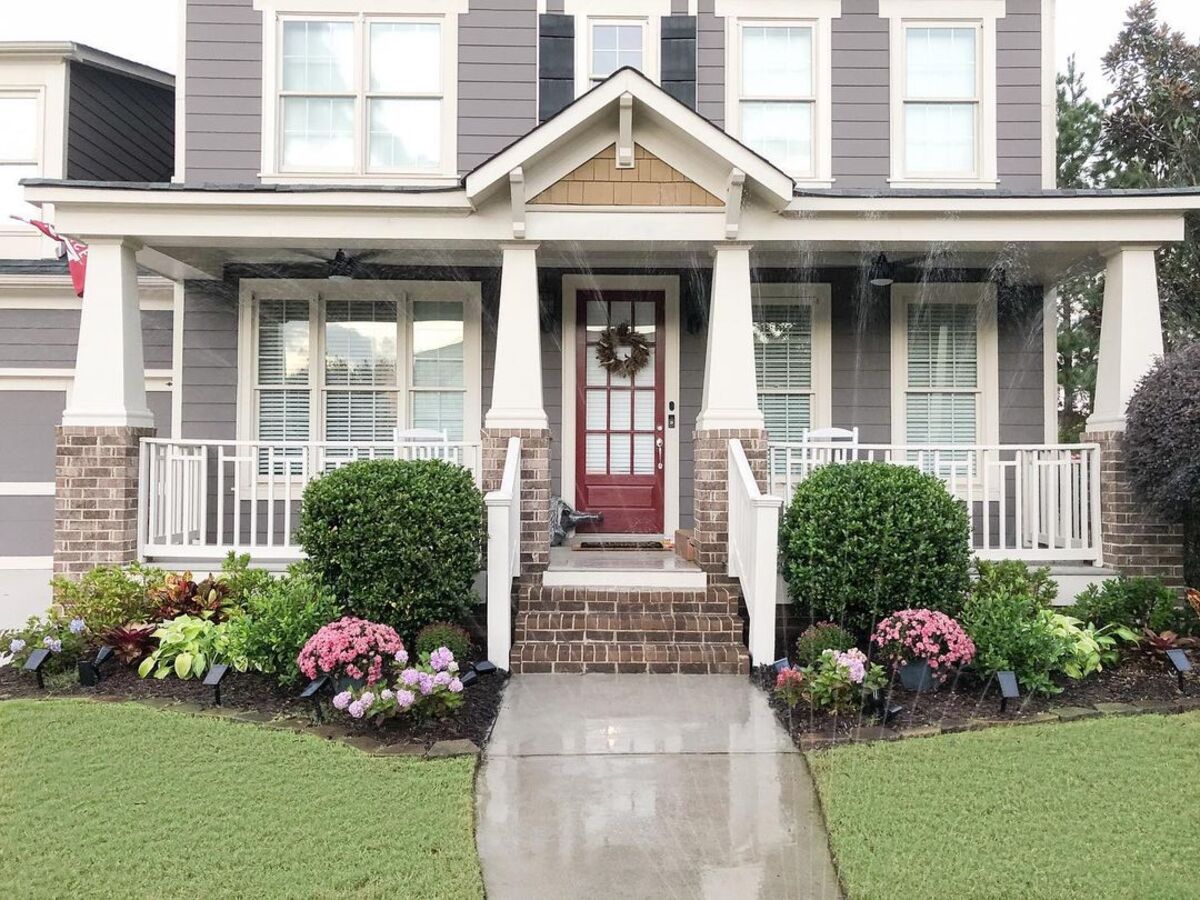 8 flower beds in front of house full sun 8