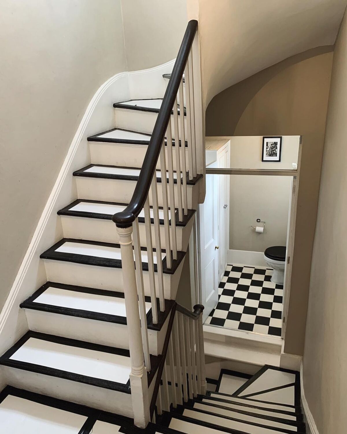 black and white stairs ideas 6