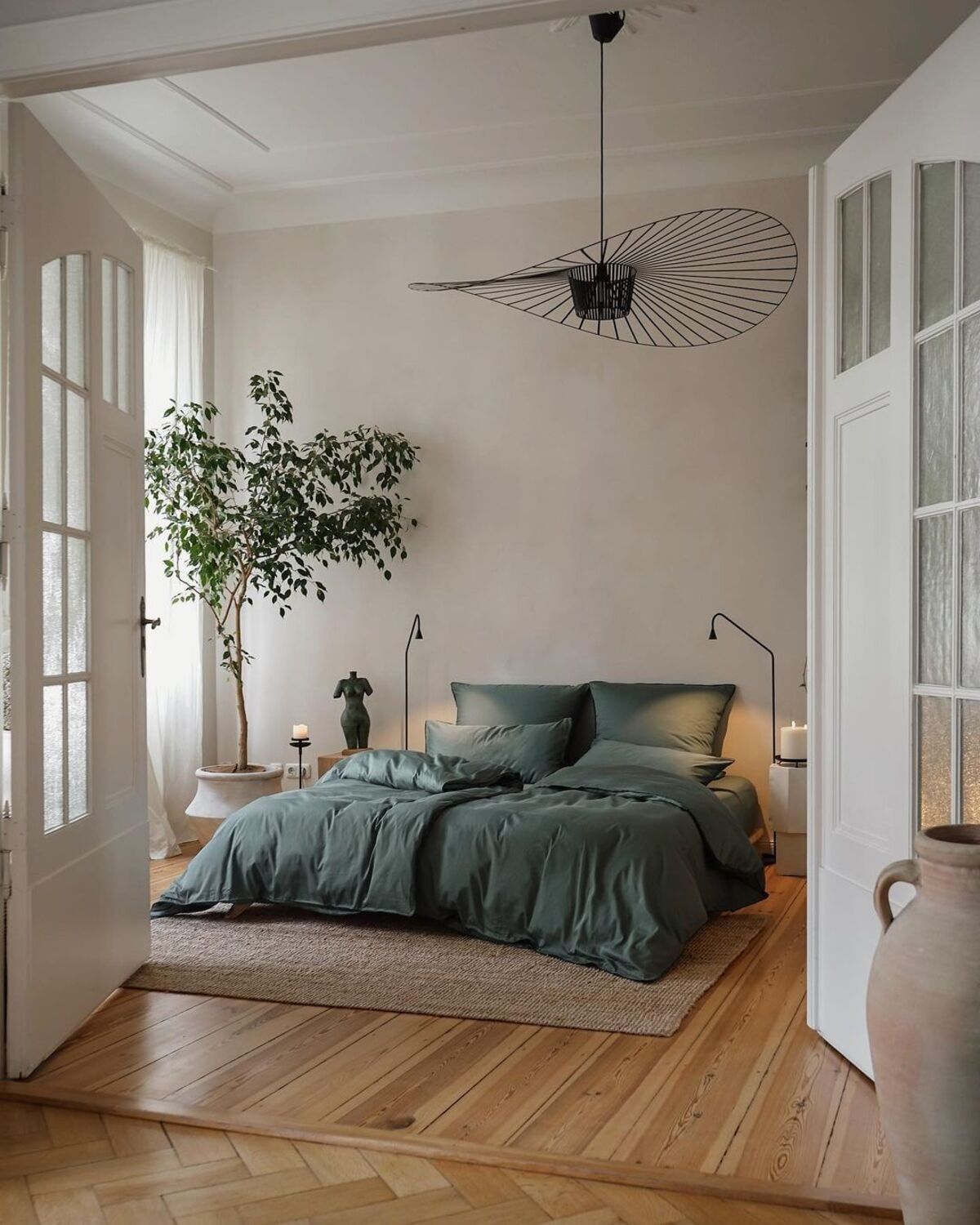 25 Bedroom Style Ideas To Elevate Your Personal Sanctuary Into a Trendy Retreat