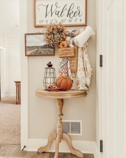 25 Charming Farmhouse Fall Decor Ideas To Bring Rustic Autumn Warmth 25 Charming Farmhouse Fall Decor Ideas To Bring Rustic Autumn Warmth