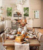 15 Fabulous Fall Tablescapes To Elevate Your Autumn Dining Experience 15 Fabulous Fall Tablescapes To Elevate Your Autumn Dining Experience