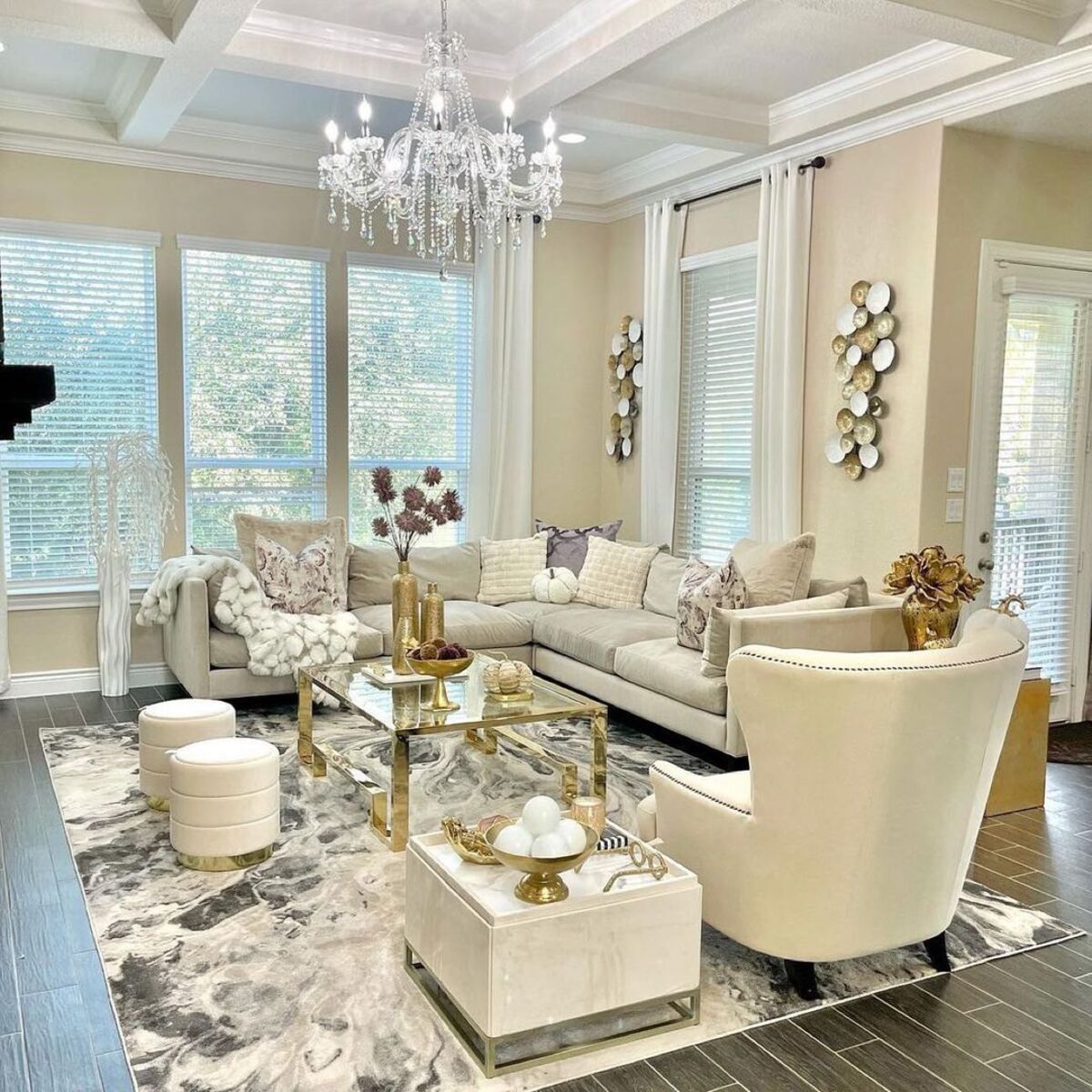 20 cozy fall living room decor ideas 12
