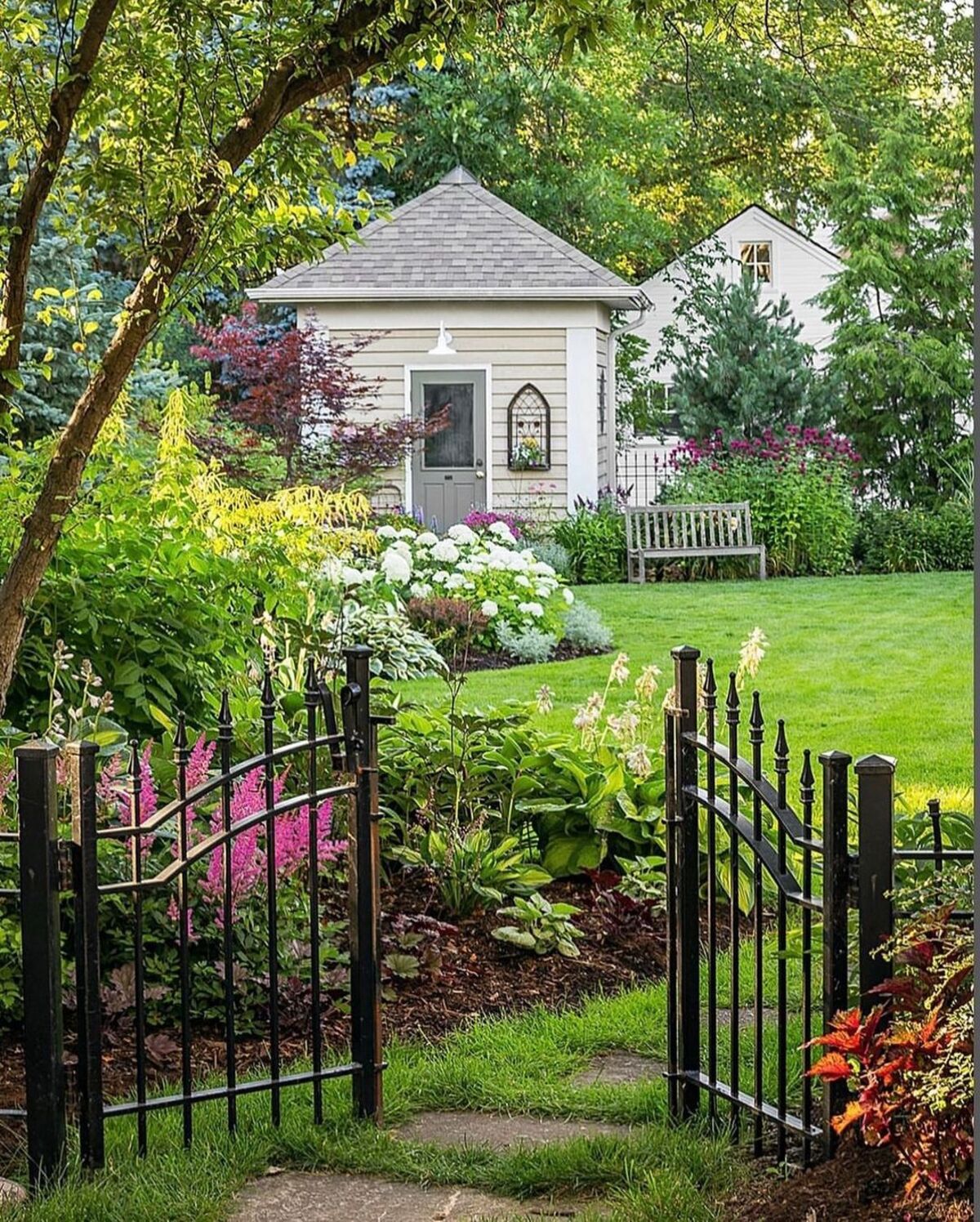 fall landscaping ideas for a front yard transformation 18