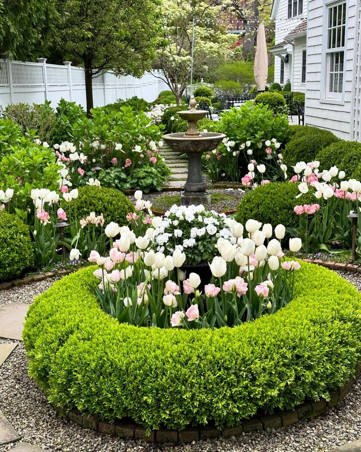 fall landscaping ideas for a front yard transformation 9