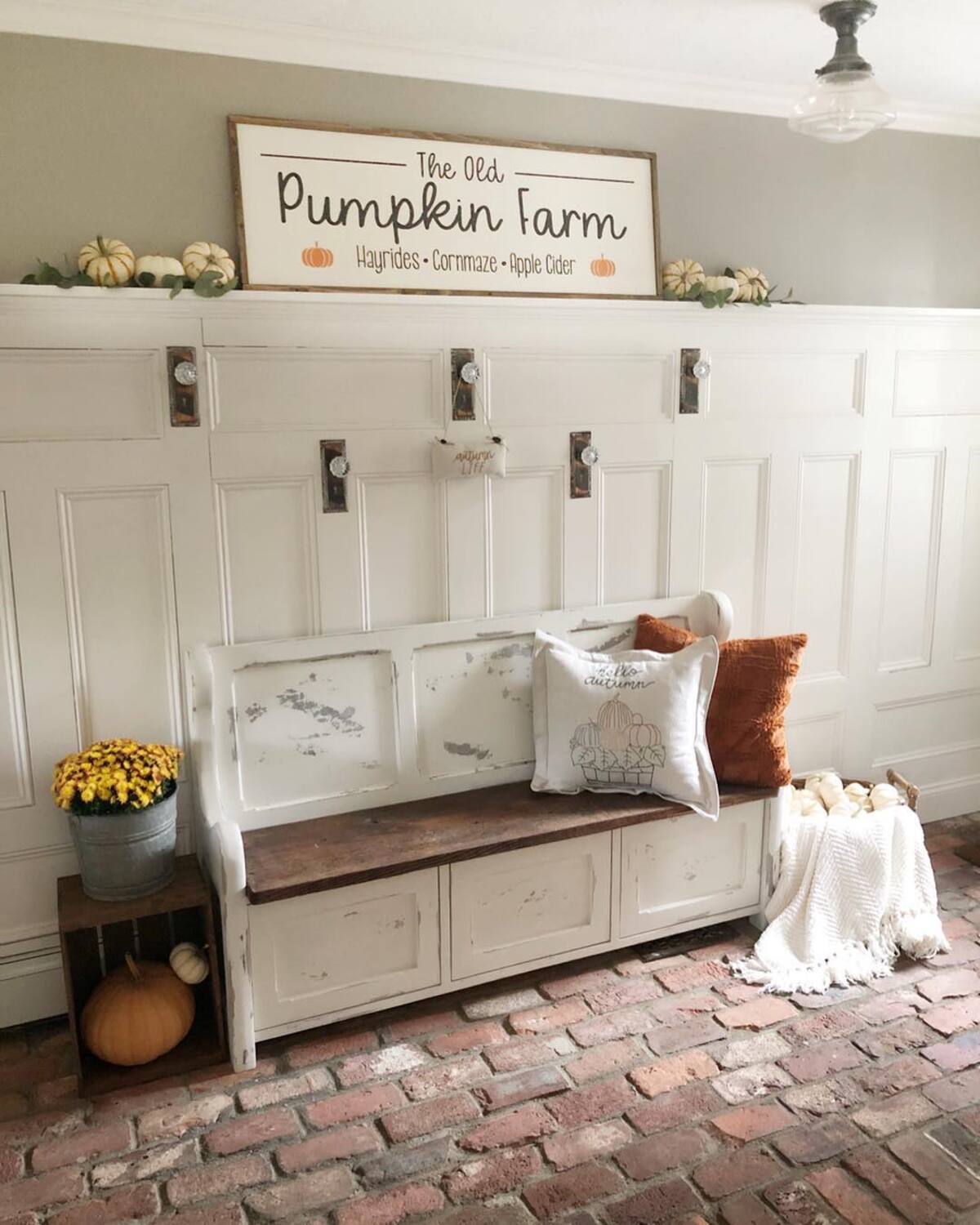 ideas for a stylish and functional mudroom in fall 18