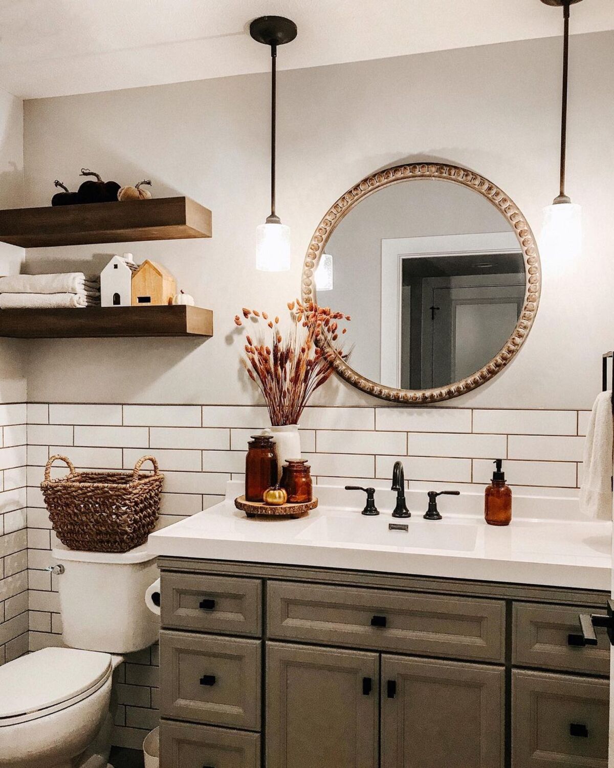 fall bathroom decor ideas 9