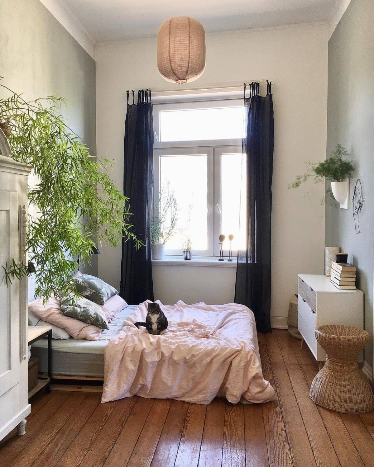 small bedroom makeovers 19