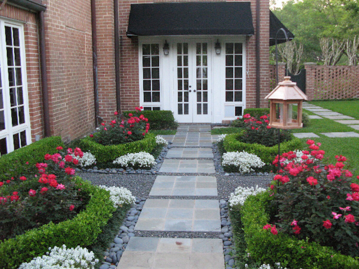 beautiful backyard flower gardens 10