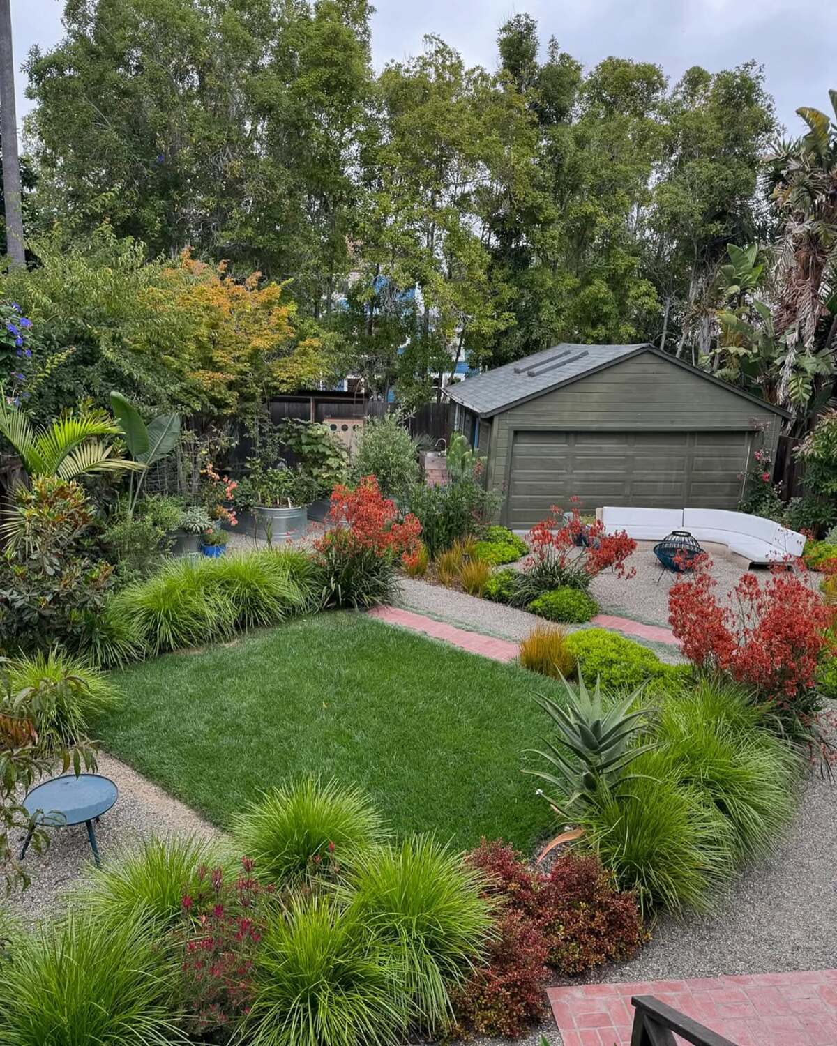 beautiful backyard flower gardens 12