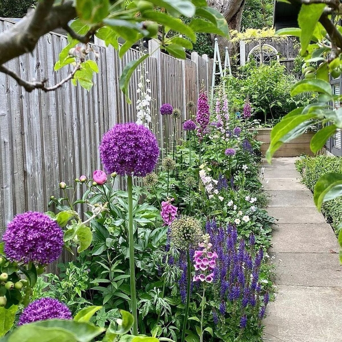 beautiful backyard flower gardens 5