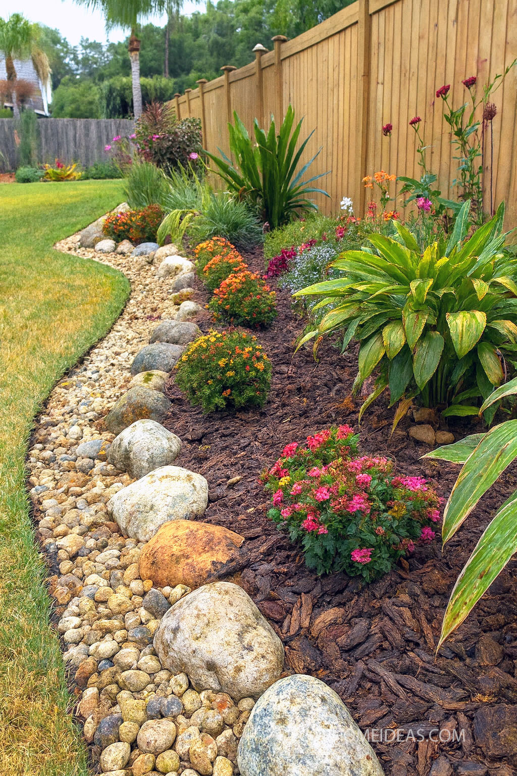 Effortless Garden Edging with River Rocks & Realistic Flower Beds