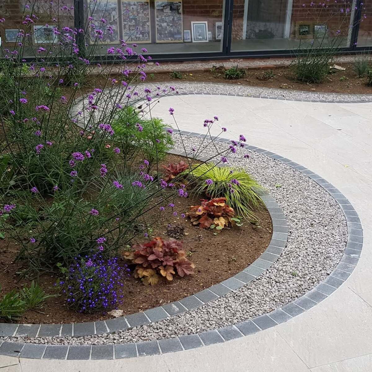 beautiful brick garden edging ideas 23