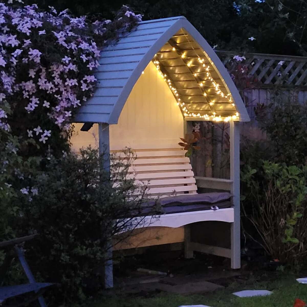 charming garden nook ideas for a cozy retreat 7