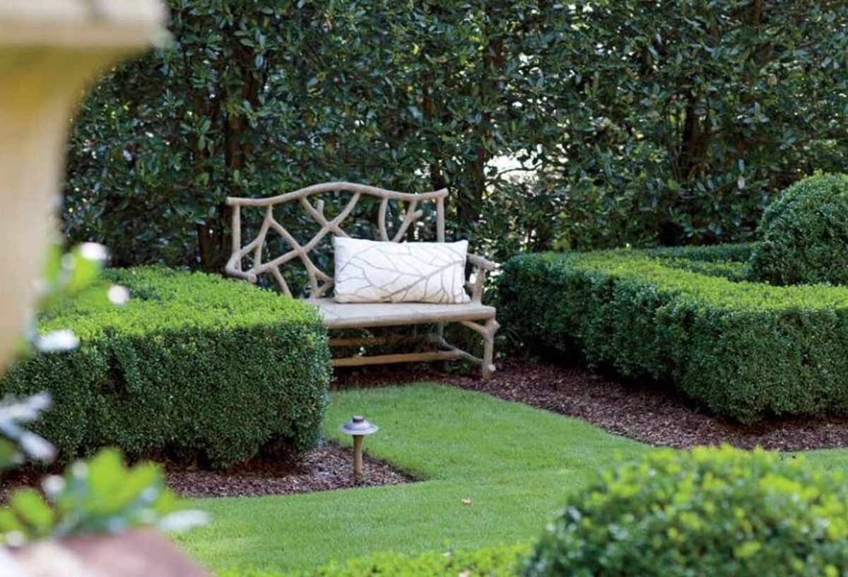 charming garden nook ideas for a cozy retreat 9