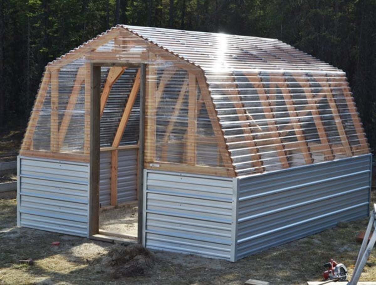cheap and easy diy greenhouse ideas for backyard 7