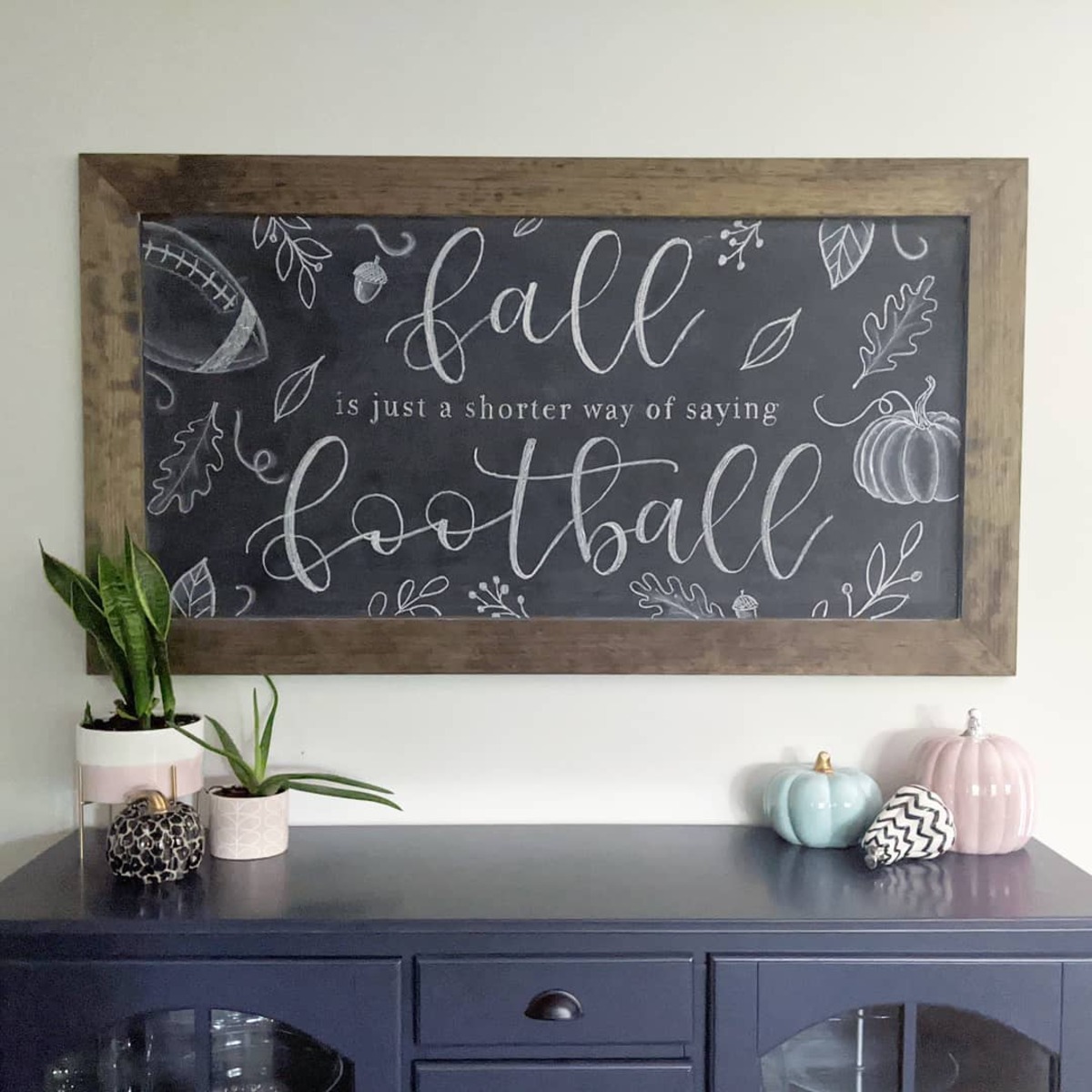 creative fall chalkboard ideas to decorate home 11