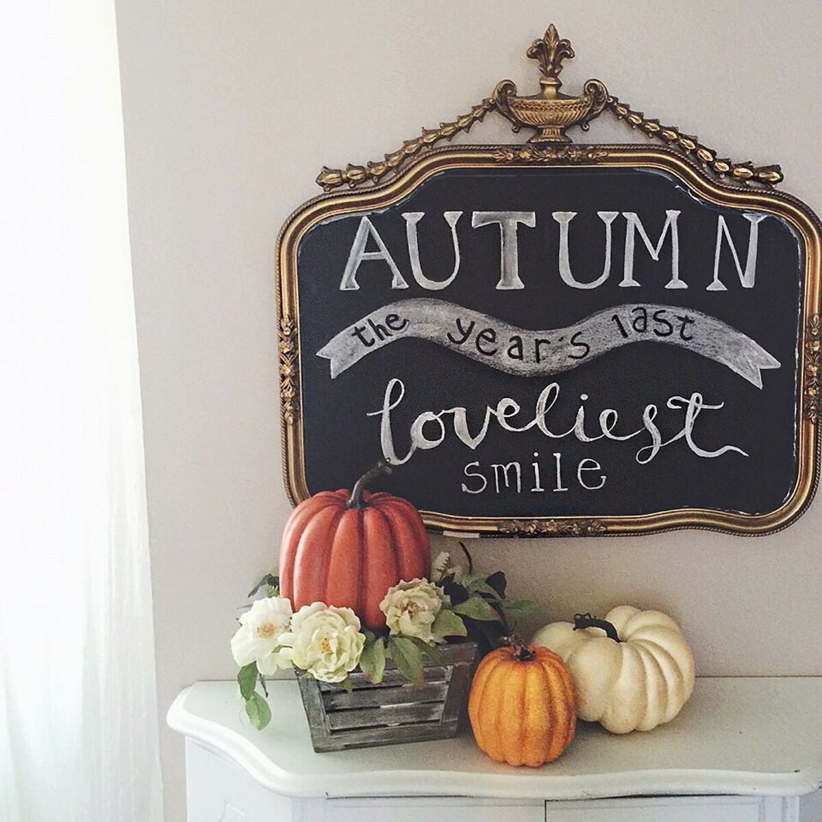 creative fall chalkboard ideas to decorate home 24