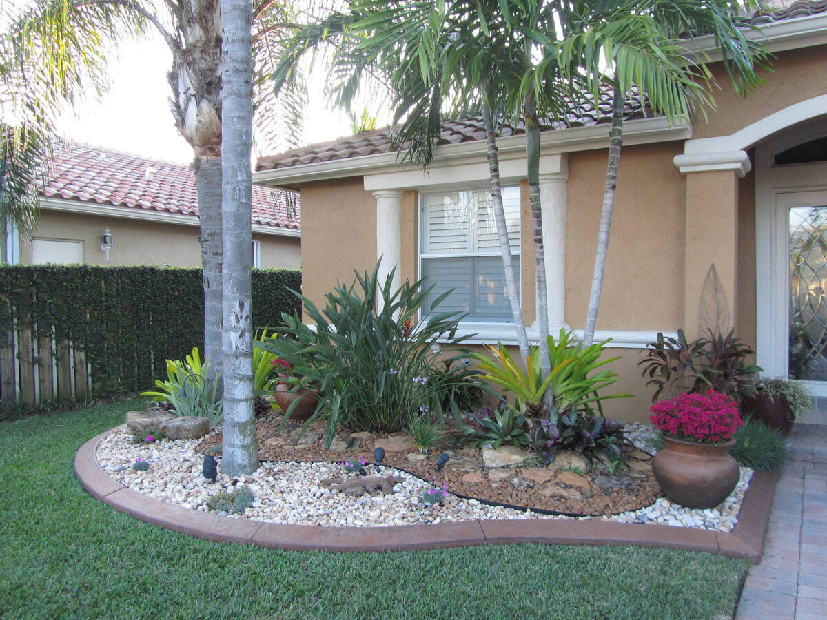 creative rock landscaping ideas for corners in yard 13