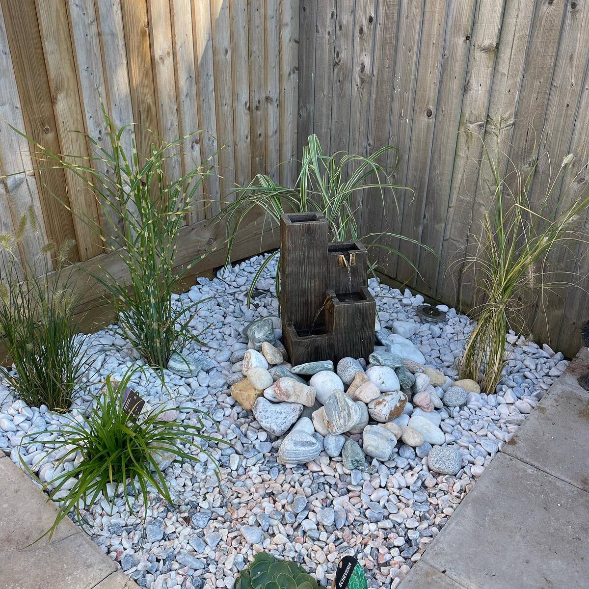 creative rock landscaping ideas for corners in yard 2