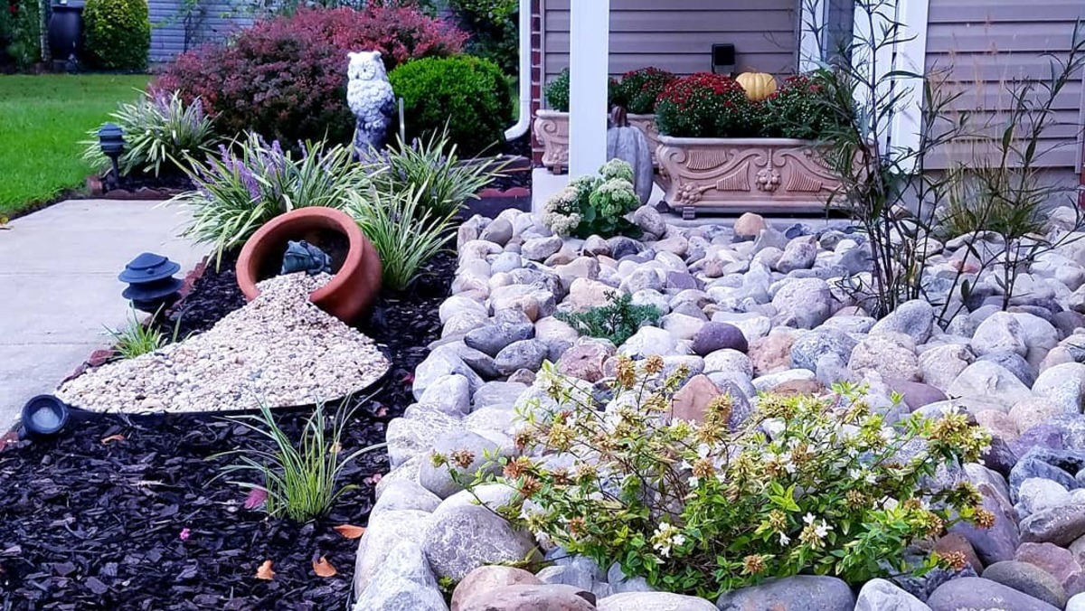 creative rock landscaping ideas for corners in yard 6