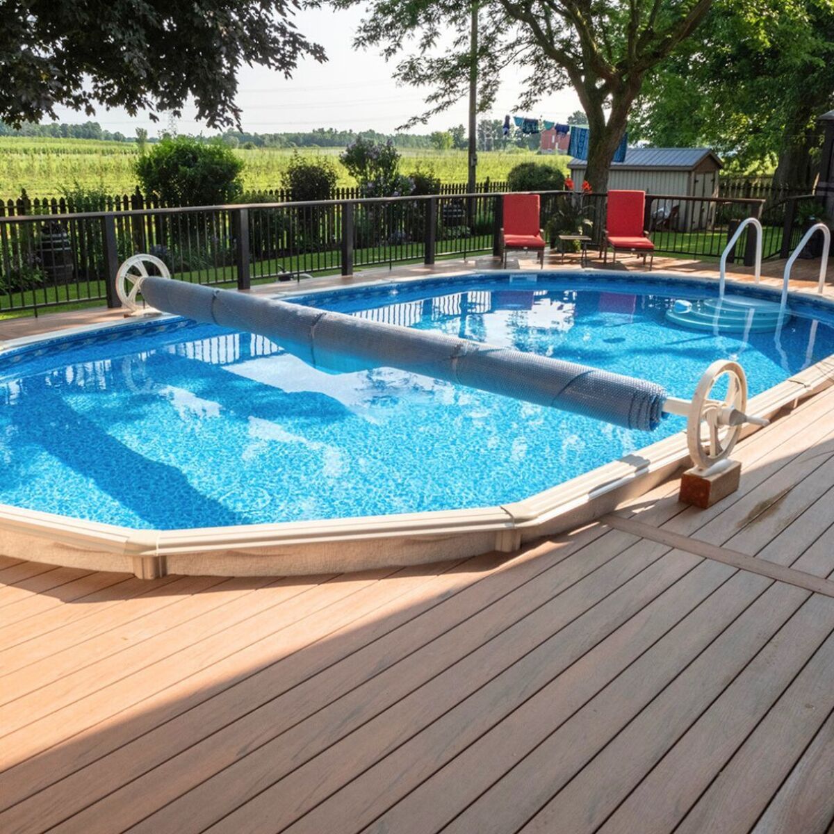 creative ways to add privacy to above ground pool deck 4