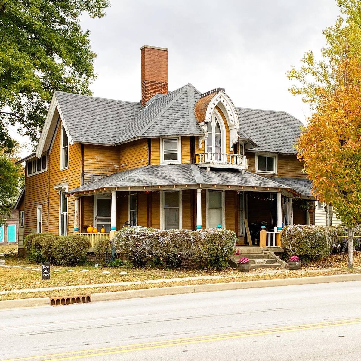 gorgeous fall color schemes for exterior 3