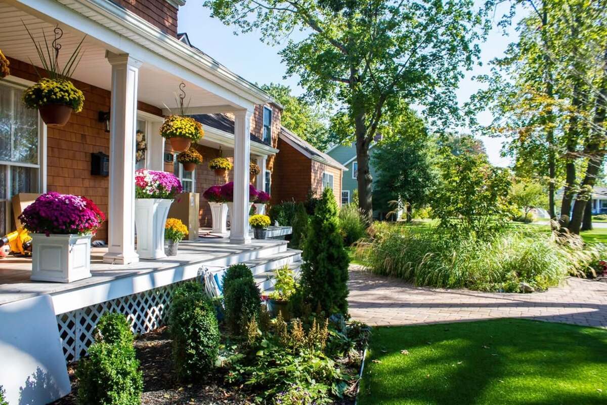 stunning front porch ideas for home curb appeal 16