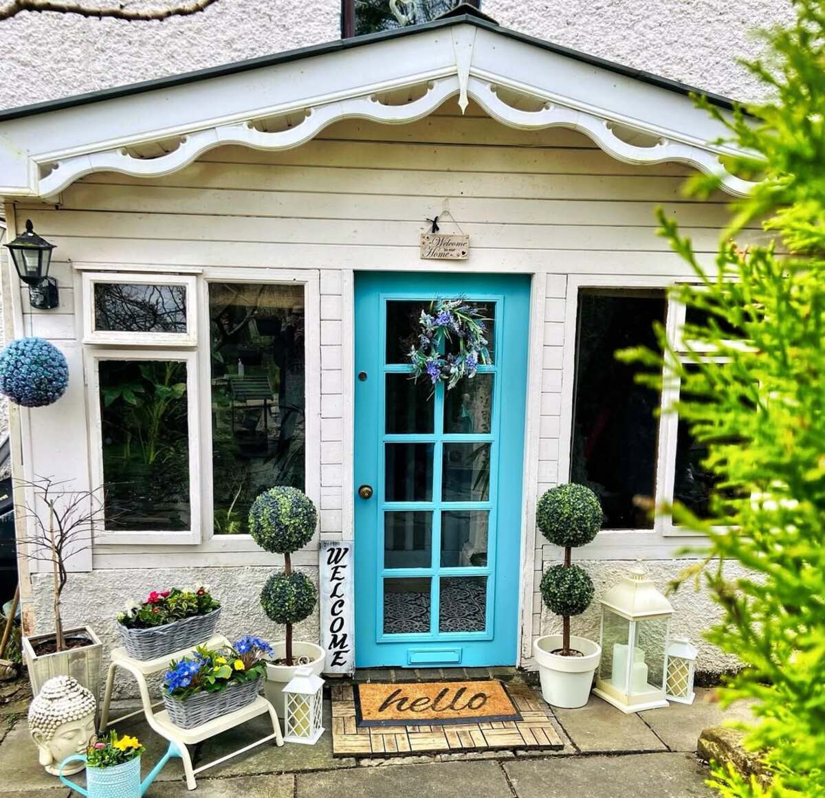 stunning front porch ideas for home curb appeal 24